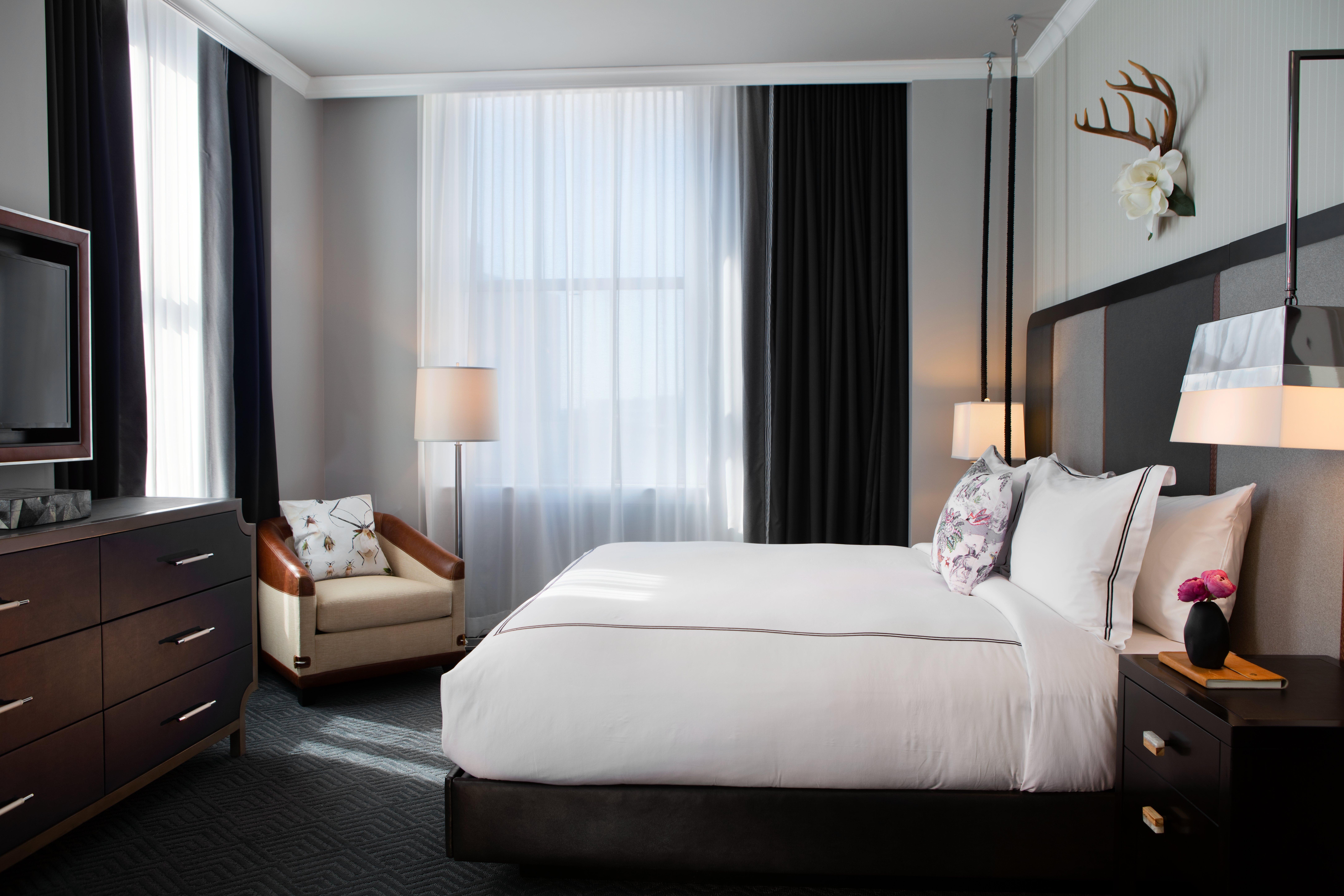 Kimpton Cardinal Hotel By Ihg Winston-Salem Exterior photo